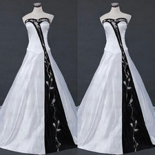 Gothic Wedding Dresses Vintage Embroidery Dress Off Shoulder A Line Bridal Gowns