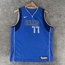 Nike NBA Dallas Mavericks Luka Doncic 77 Swingman Jersey Men  s Size 52 XL Blue