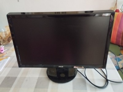 ASUS VH242H 24'' LED-Monitor 1920x1080 HDMI DVI D-Sub Schwarz