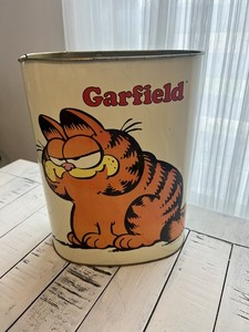 Vintage 1978 Garfield Trash Can By Cheinco Made In The USA