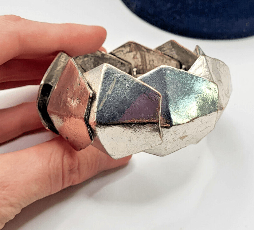 Silver tone Chunky Hexagonal Bangle Bracelet 2.5i… - image 1