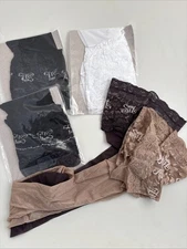 Secrets In Lace Lace Top Thigh High Stay Ups Size Small Black & White Style 9823