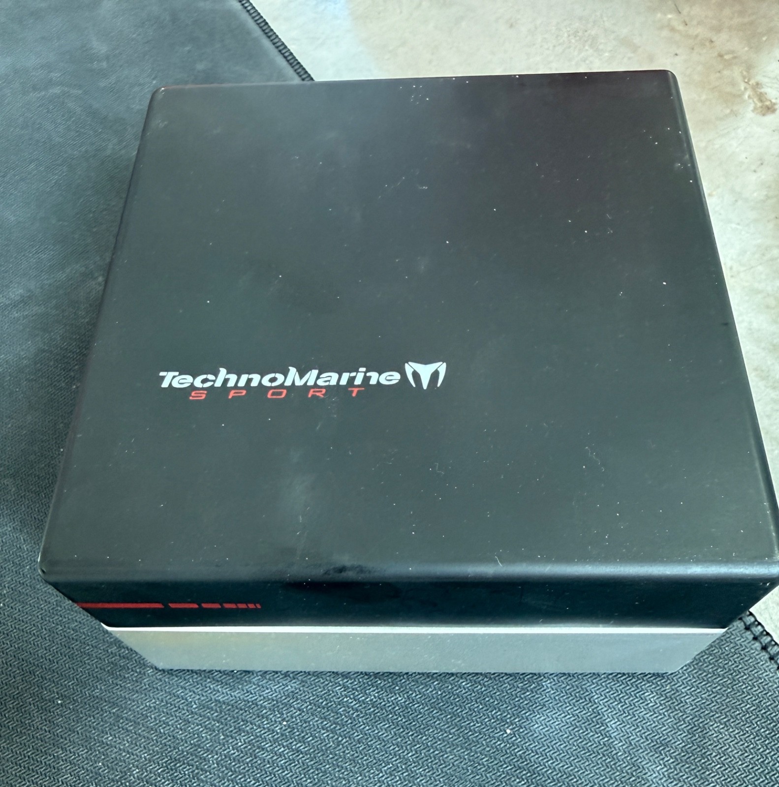 **RARE** TechnoMarine Punisher Marvel Watch Red Dial | Box | Papers | Gift Ready