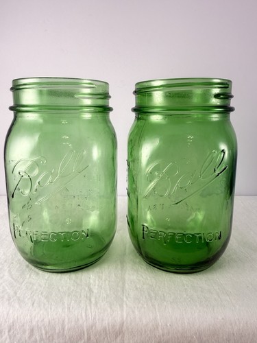 Ball Perfection Green Mason PINT Jar 1913-1915 100 YRS. American Heritage SET 2