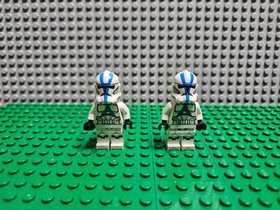 2Lego Clone Trooper Minifigures and STAP speeder (cl2)
