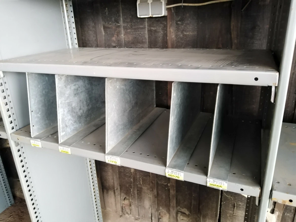Regaltrenner mit mittigem Warenstopper kaufen Regaltrenner mit mittigem Warenstopper kaufen