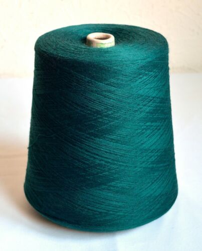 Italian merino wool yarns, 2.4 lb / 1080 grams cone - Afbeelding 1 van 3