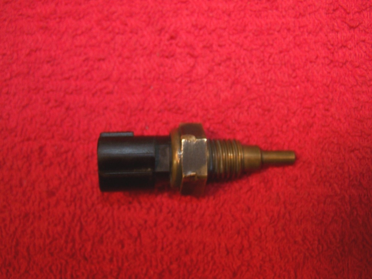 KAWASAKI ZX14 ZX1400 ZX10R ZX6R Z750 WATER TEMP SENSOR 21176-1120