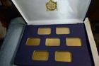 DISPLAY CASE VELVET ONLY FOR 7 SILVER BARS NICE CONDITION NO BARS COME