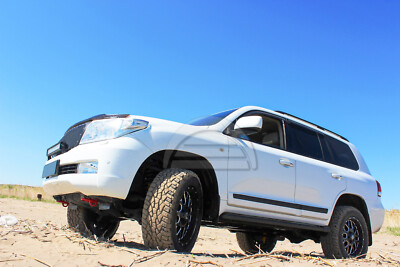 Lift Kit set for Toyota Land Cruiser 200 Lexus LX570 LX450d Strut