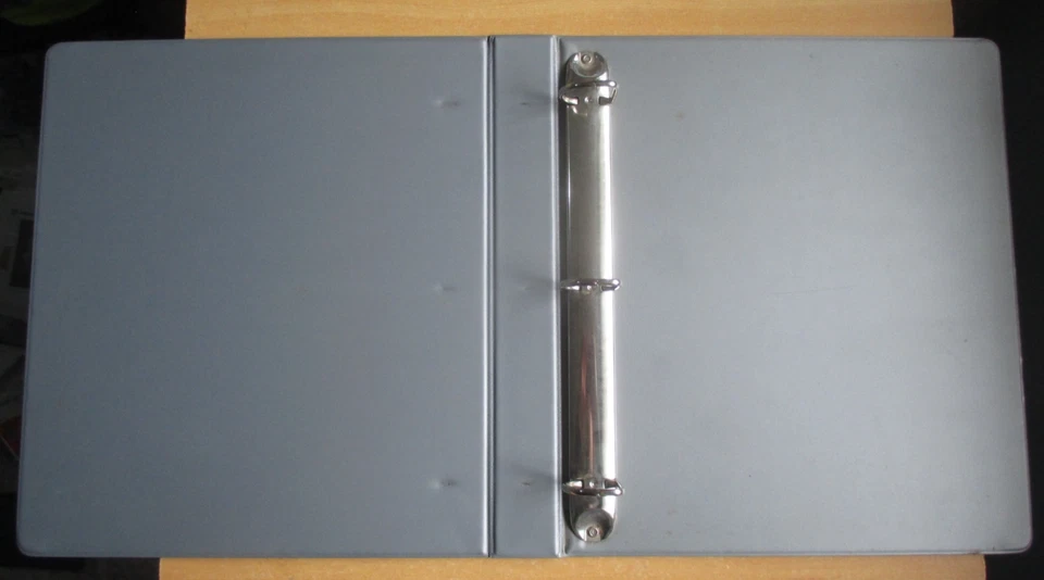 SKYBOX TRADING CARDS ALBUM: 1994 SUPERMAN THE MAN OF STEEL.....PLATINUM SERIES. - Image 3 of 3