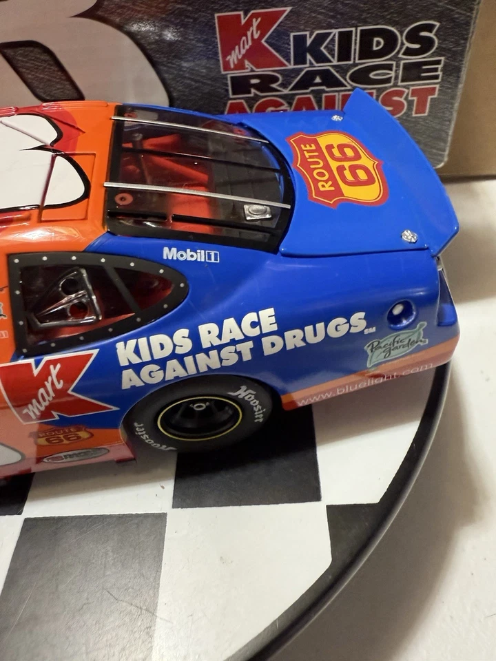 SHAWNA ROBINSON #8 KMART KIDS RACE AGAINST DRUGS 2000 Team Caliber 1/24 DIECAST - Image 4 of 4