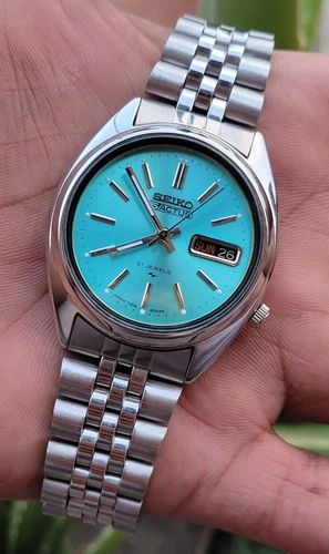 Vintage Seiko 5 Actus Sky Blue Dial 7009 Automatic Day/Date Men's Watch Japan