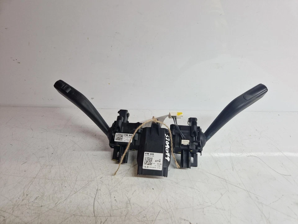 INDICADOR VOLKSWAGEN TIGUAN LIMPIAPARABRISAS COLUMNA DIRECCIÓN INTERRUPTOR TALLOS 2013 Foto 3 de 4