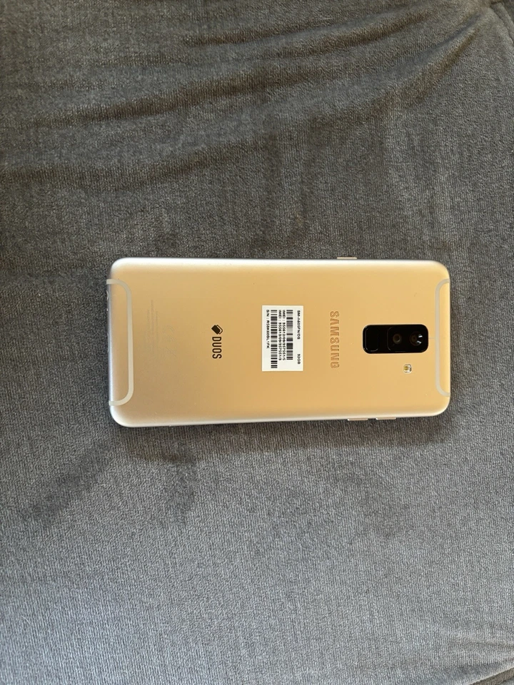 Samsung Galaxy A6+ · 32GB, Foto 2 von 2