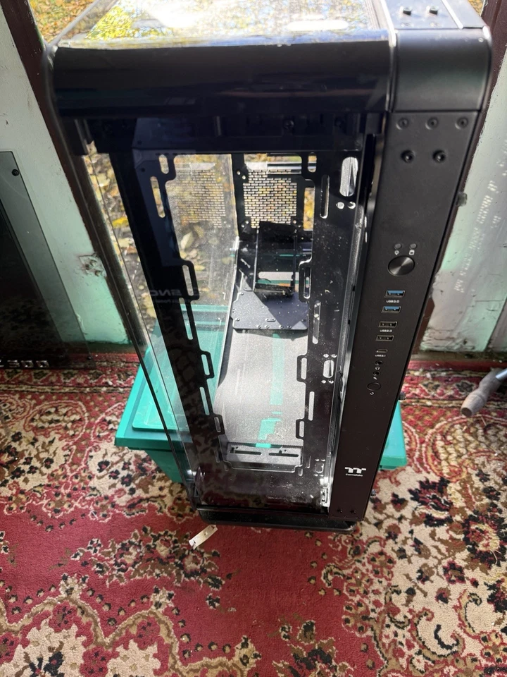 PC-Gehäuse - Bild 3 von 4