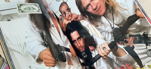 ALICE COOPER –‘’LIFE & CRIMES / LAST TEMPTATION / DRAGONTOWN’’- COLLECTOR’S PACK - Picture 9 of 20
