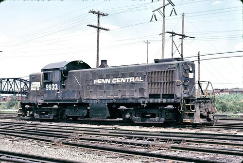 Penn Central (PC) - RS1 - #9933 - Original 35mm Slide