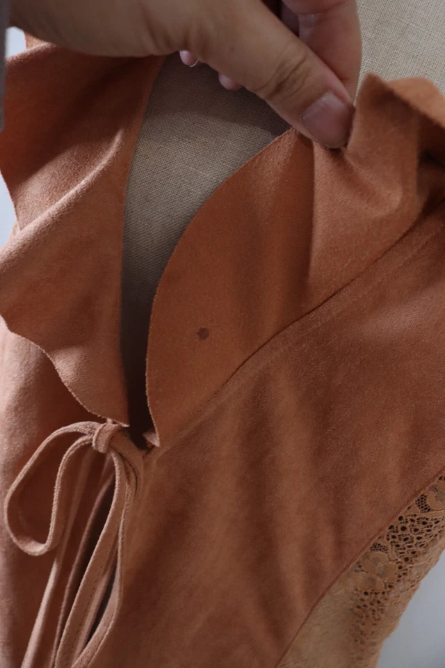 Chaleco Miss Me Poliéster/Nylon Cierre Corbata Medio DEFECTO (14) Foto 3 de 4