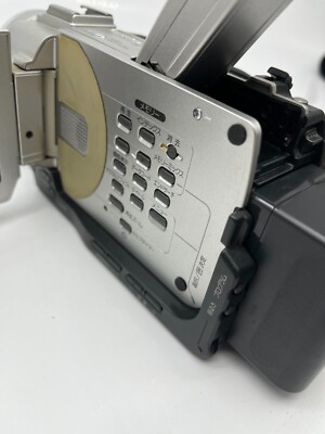 SONY DCR-TRV20 Digital Video Camera Recorder Handycam miniDV