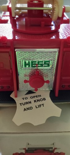 Open case 1986 SLIVER GRILL AND BANK DOOR WITH THE TAG PRICE IS FOR ONE TRUCK!! - Picture 6 of 8