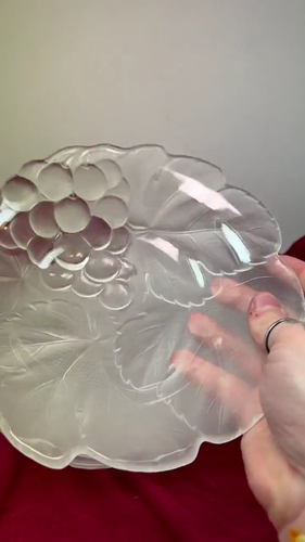 1980s Hoya Crystal Frosted Grape Plates - T. Yamamoto Series - Video 1 of 1