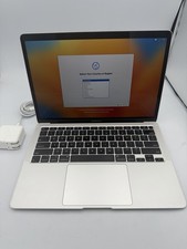 Apple MacBook Air 13 in 2020 Silver/Intel Core i5 1.1 GHz, 256 GB 8 GB Intel...