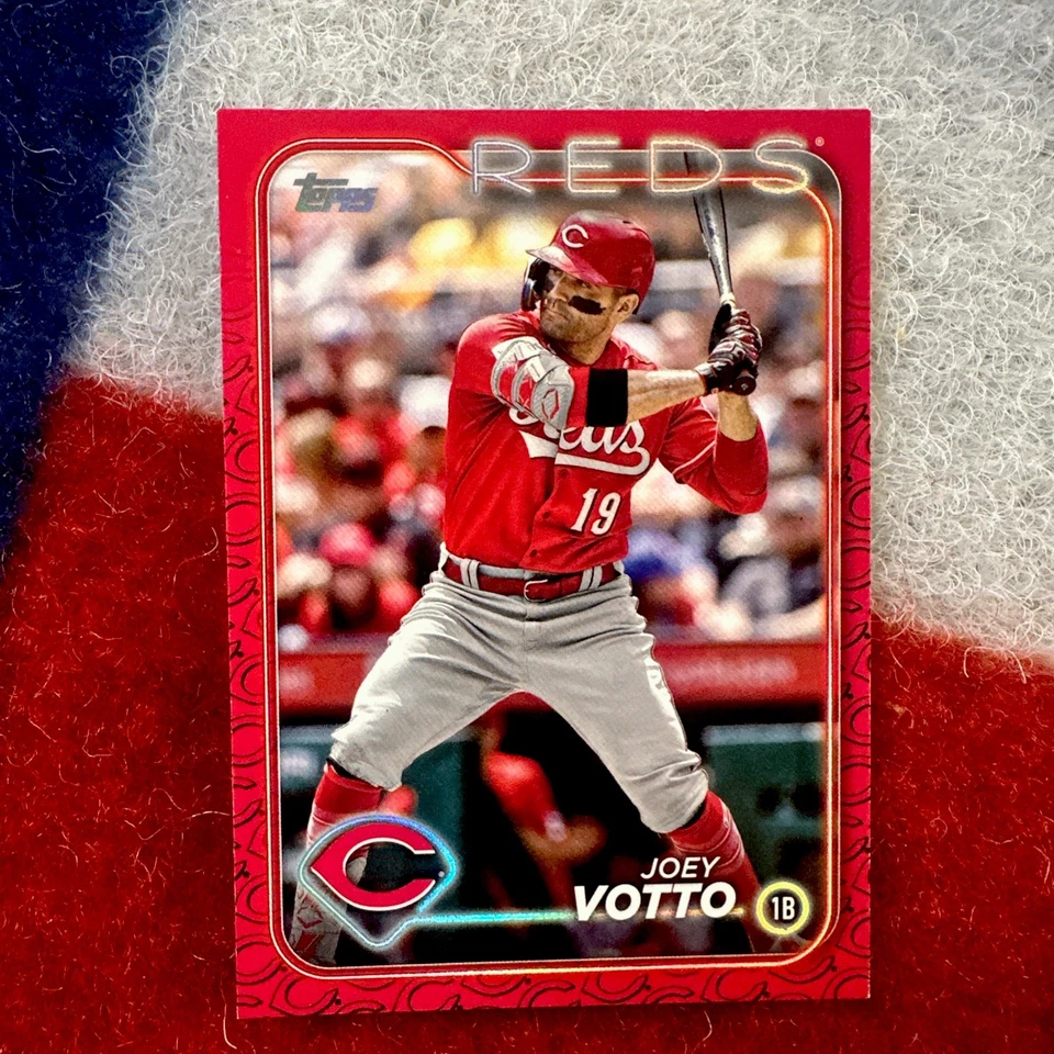 2024 Topps Serie 1 Joey Votto Equipo Variación de Color #19 Estuche Hit SSP Rojos Foto 4 de 4