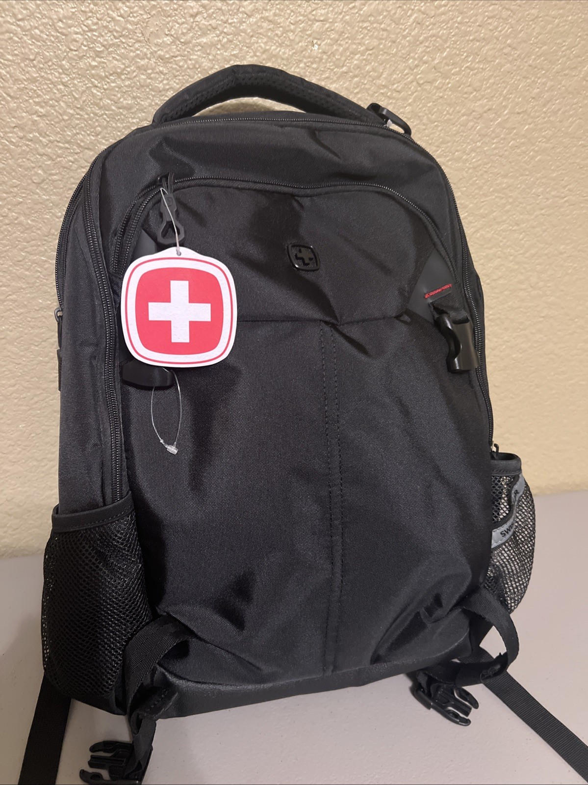 New Swiss Gear Civic Black Backpack with Laptop Compartment 