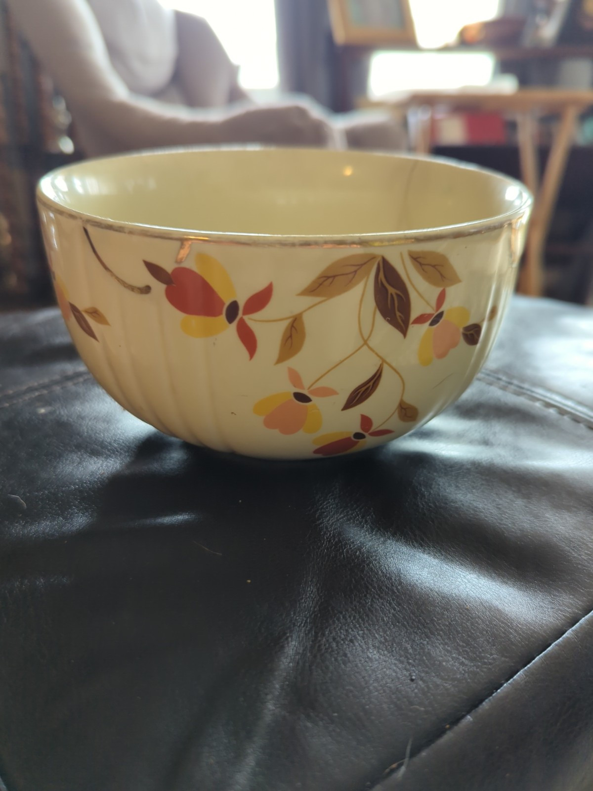 Halls Superior Quality Kitchenware 6.25