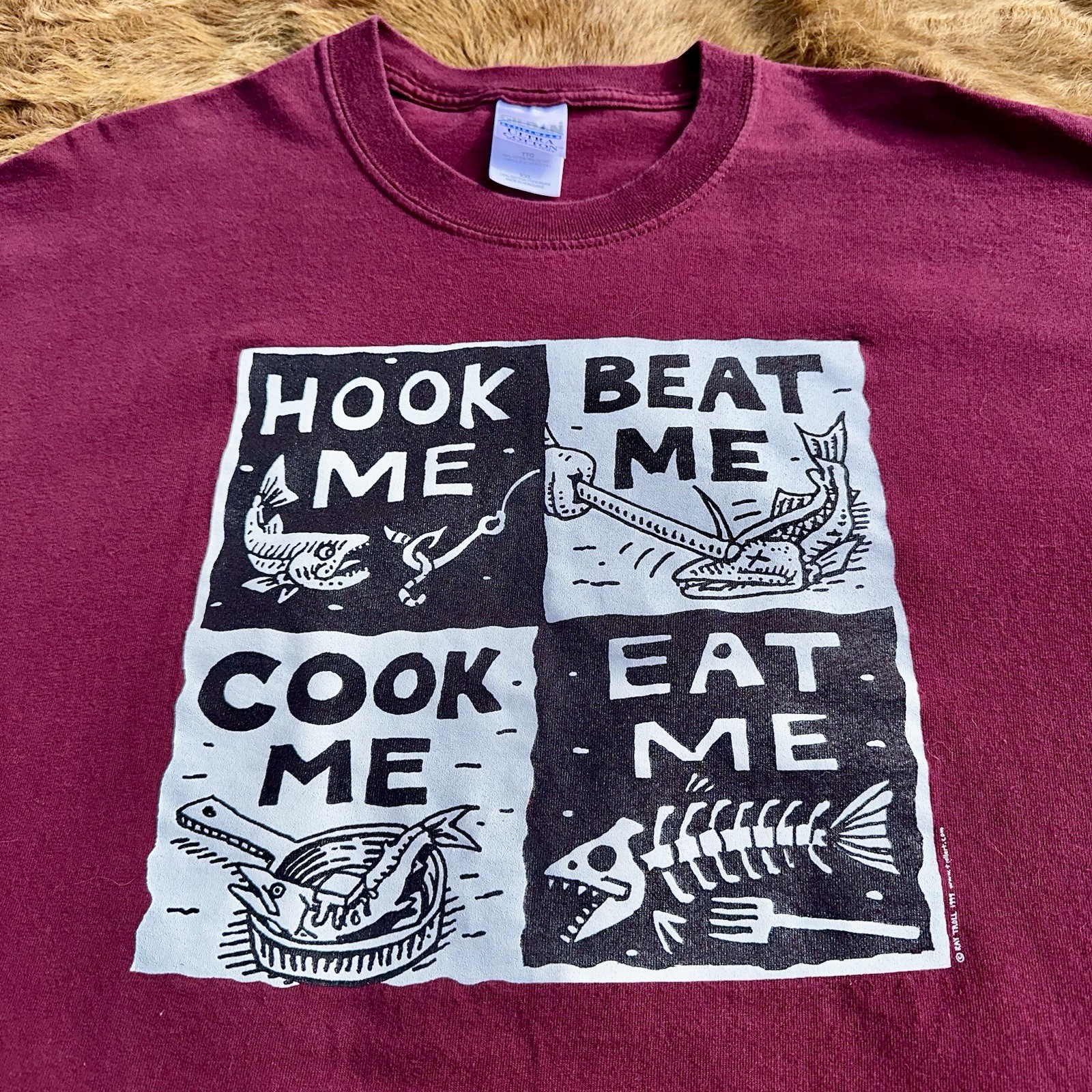 VINTAGE 90s XXL Graphic T-Shirt Hook Cook Eat Me Fish Tee Funny BDSM  Fishing