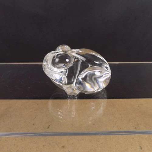 Steuben Crystal Art Glass Frog Paperweight Figurine Hand Cooler 2.5" Across