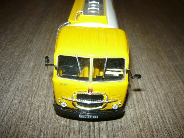 FIAT 643N CAMION CISTERNA AGIP AUTOMODELLO COLLEZIONE MODEL TRUCK SCALA 1/43 - Immagine 2 di 4