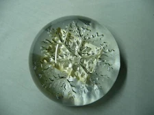 VTG 1985 AVON 24% Lead CRYSTAL SNOWFLAKE PAPERWEIGHT France 3 ½” GLASS Cristal