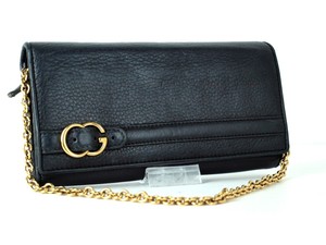 gucci black leather bag gold chain