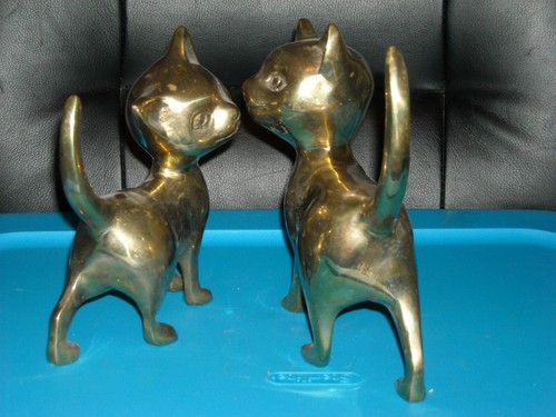 vintage large brass kitty cats kittens 7 X 7" 5 1/4 X 5 1/2 statues standing - Picture 4 of 6