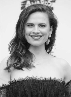 Actress HAYLEY ATWELL Classic Publicity Picture 04 Poster Photo Print 6
