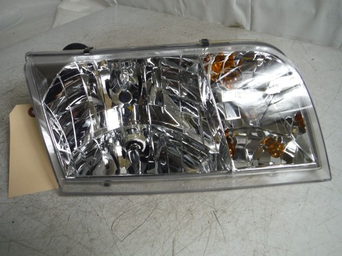 1998-2005 Ford Crown Victoria Passenger Right Headlight Lamp Assembly