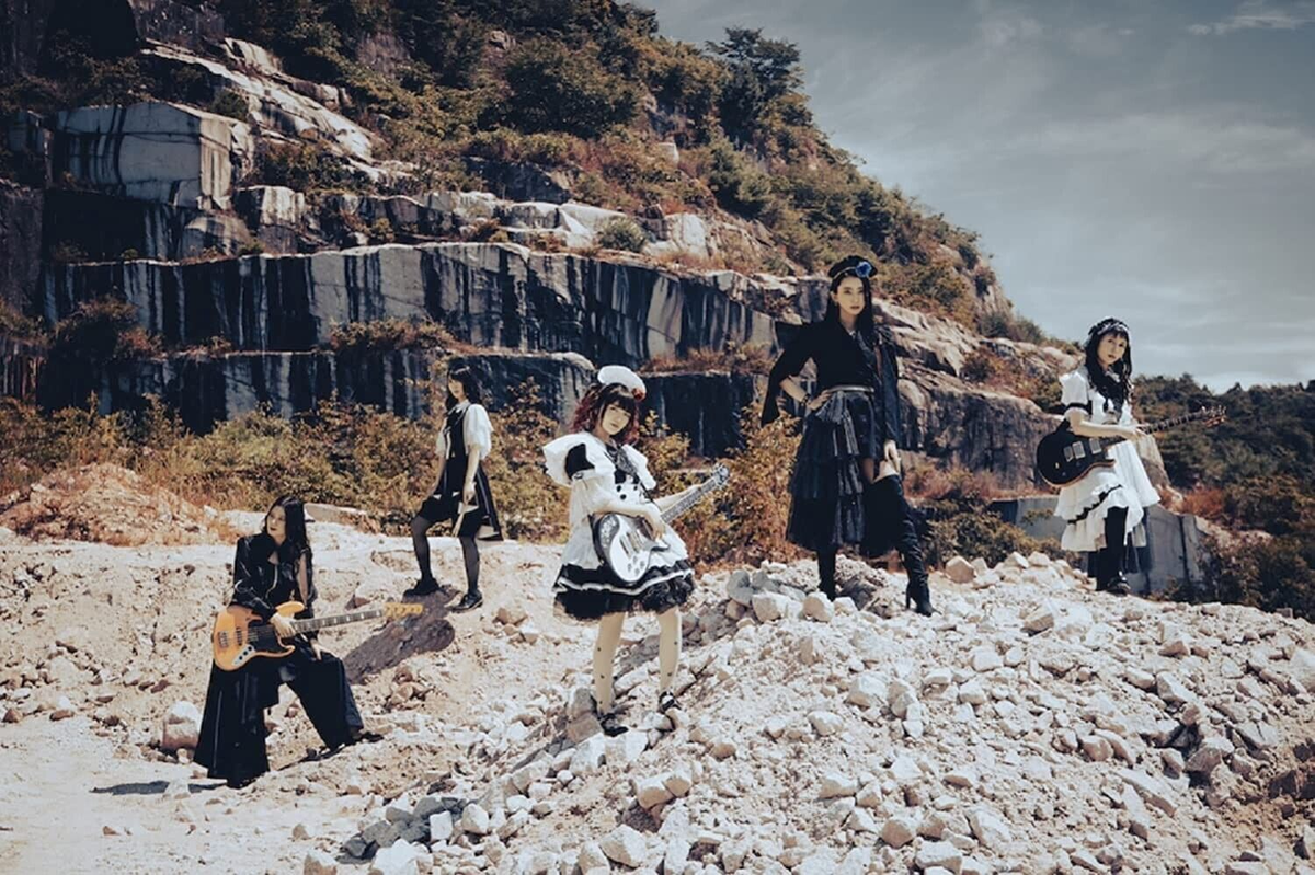 New BAND-MAID 10th Anniversary Best Vol.1 CD Japan CRCP New BAND-MAID 10th Anniversary Best Vol.1 CD Japan CRCP