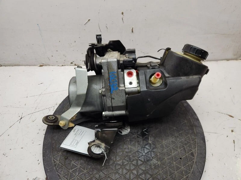 2016 2020 Nissan Maxima Power Steering Pump Assembly OEM - Image 2 of 4