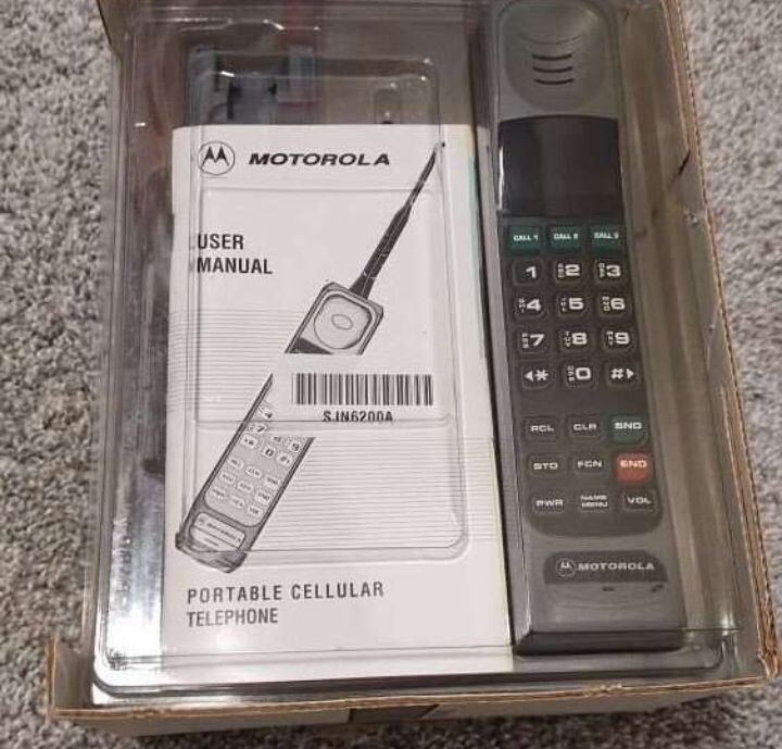 Vvikizy Reproduction de téléphone cellulaire vintage en brique