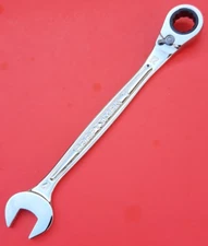 NEW Craftsman V-Series 12mm Ratcheting Reversible Ratchet Wrench V CMMT87379V