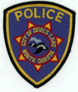 NORTH DAKOTA ND DEVILS LAKE POLICE NICE SHOULDER PATCH SHERIFF