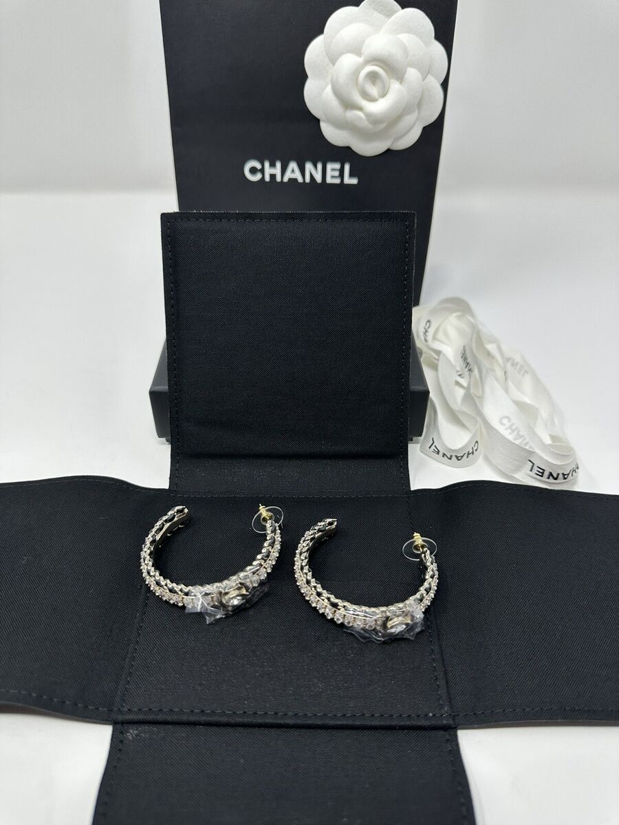 NIB CHANEL Hoop earrings In Metal, Calfskin Strass, Gold, Blk,Crystals 2023 NIB CHANEL Hoop earrings In Metal, Calfskin Strass, Gold, Blk,Crystals 2023