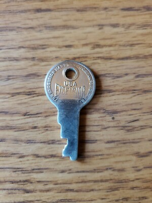 Vintage Excelsior USA Harley Davidson Saddlebag Pre Cut Key