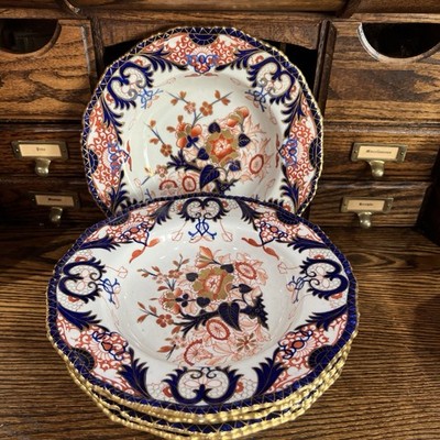 Antique Royal Crown Derby EARLY IMARI KINGS 10-1/4'' SOUP DINNER PLATES of 5