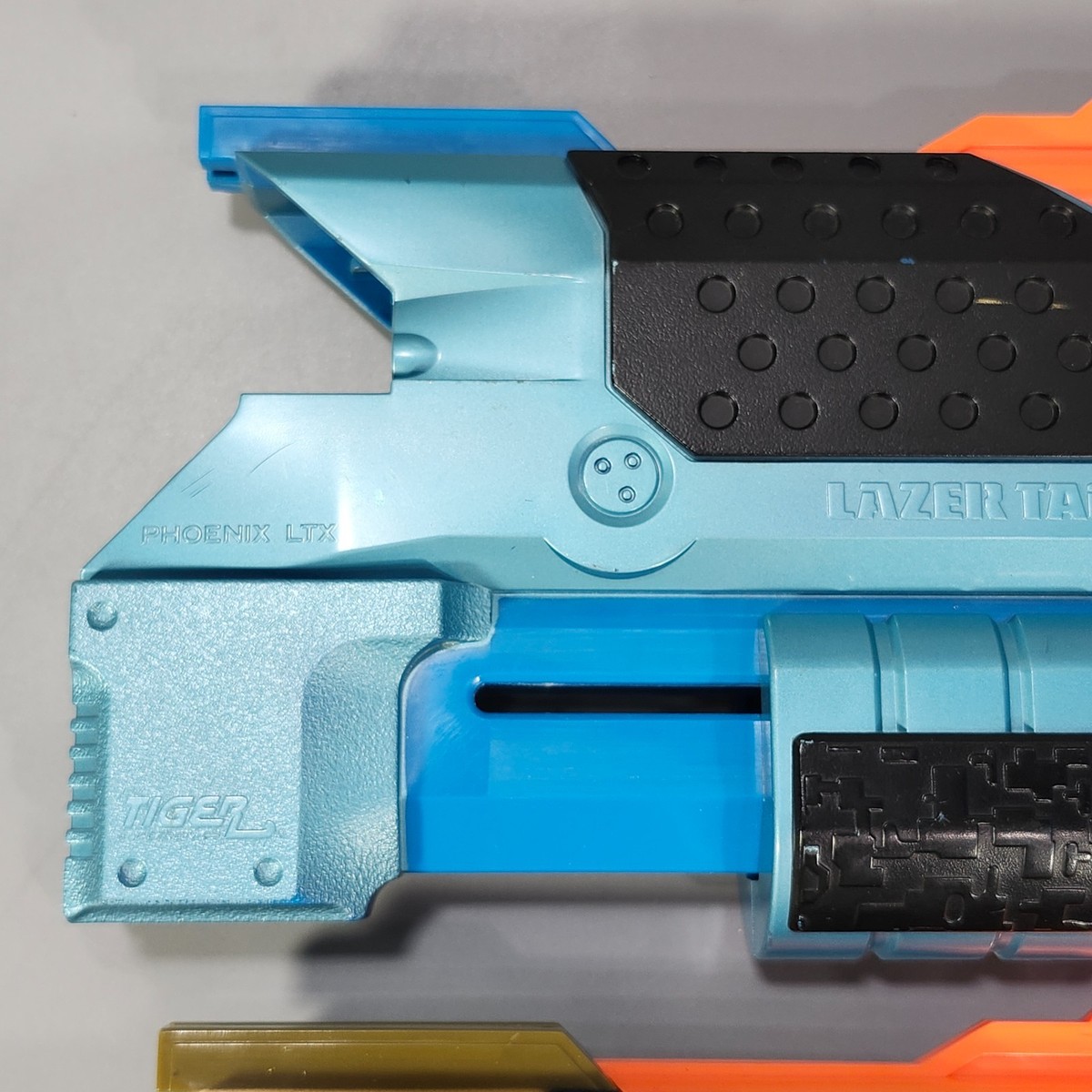 Nerf Tiger Lazer Tag Phoenix LTX Shotgun Attachments Blue and Gold