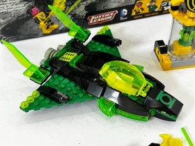 LEGO DC Comics Super Heroes: Green Lantern Vs. Sinestro 76025