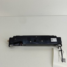 TESLA MODEL Y Luft-GPS-Antenne 1585601-00-D Elektrizität 2021