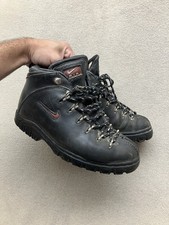 Vtg 90s Nike ACG Mountaineering Hiking Boots Womens 7 Trail 148035-061 Gimli Blk